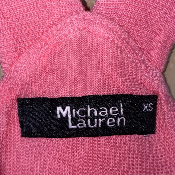 New pink crisscross top - Picture 6 of 8